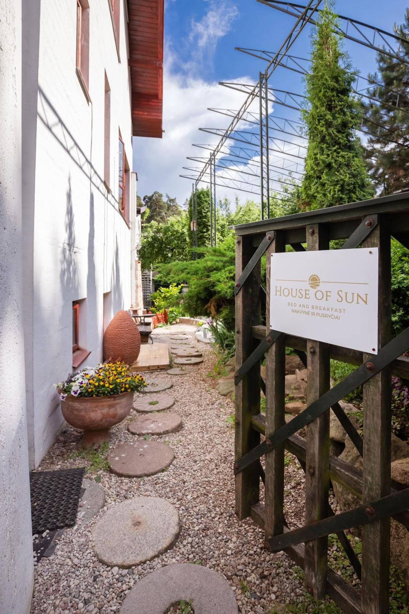 Bed and Breakfast House Of Sun Wilno Zewnętrze zdjęcie